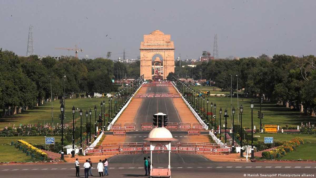 भारत समेत सात देशों में लोकतंत्र में भारी गिरावट : रिपोर्ट